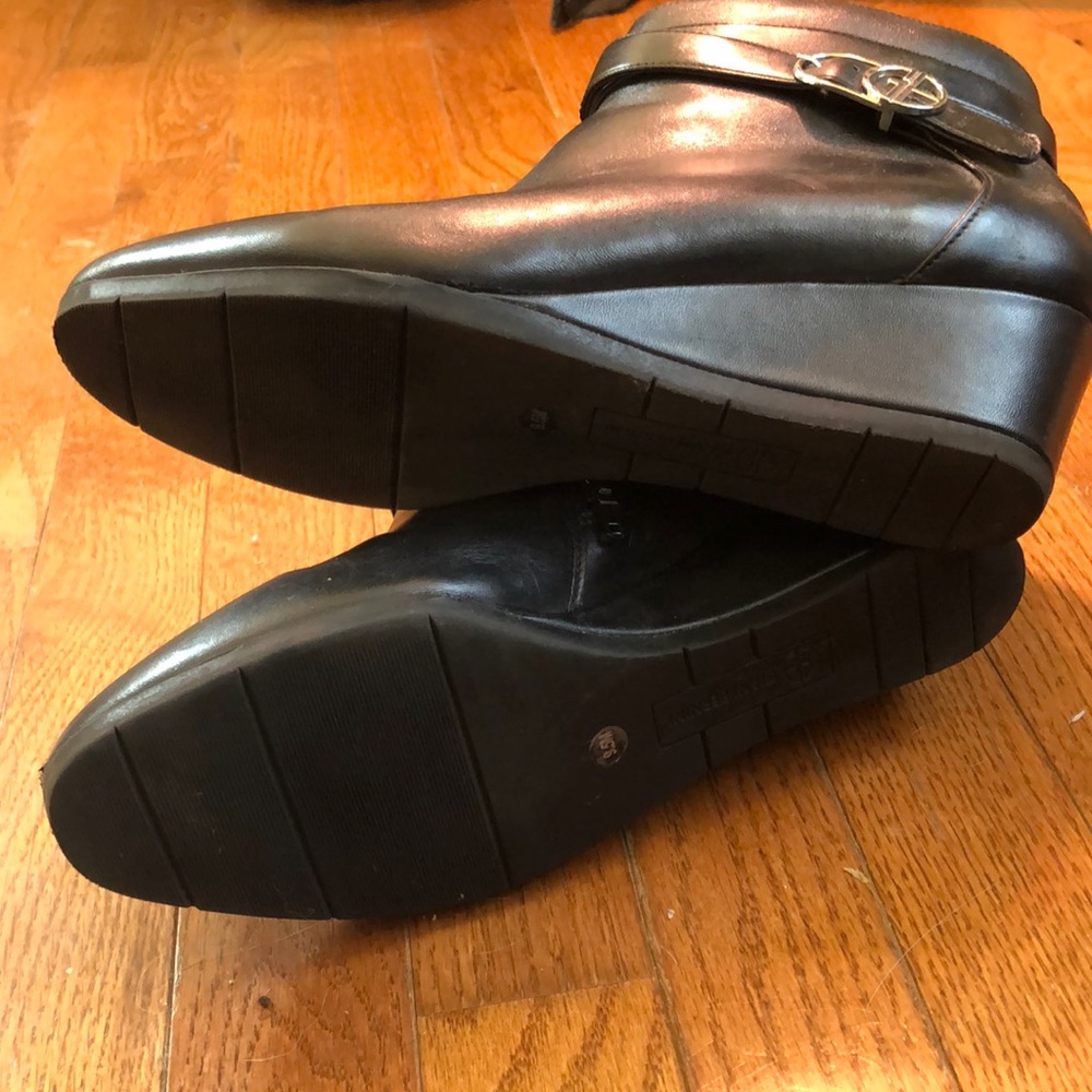 Giani Bernini Ankle Wedge Bootie